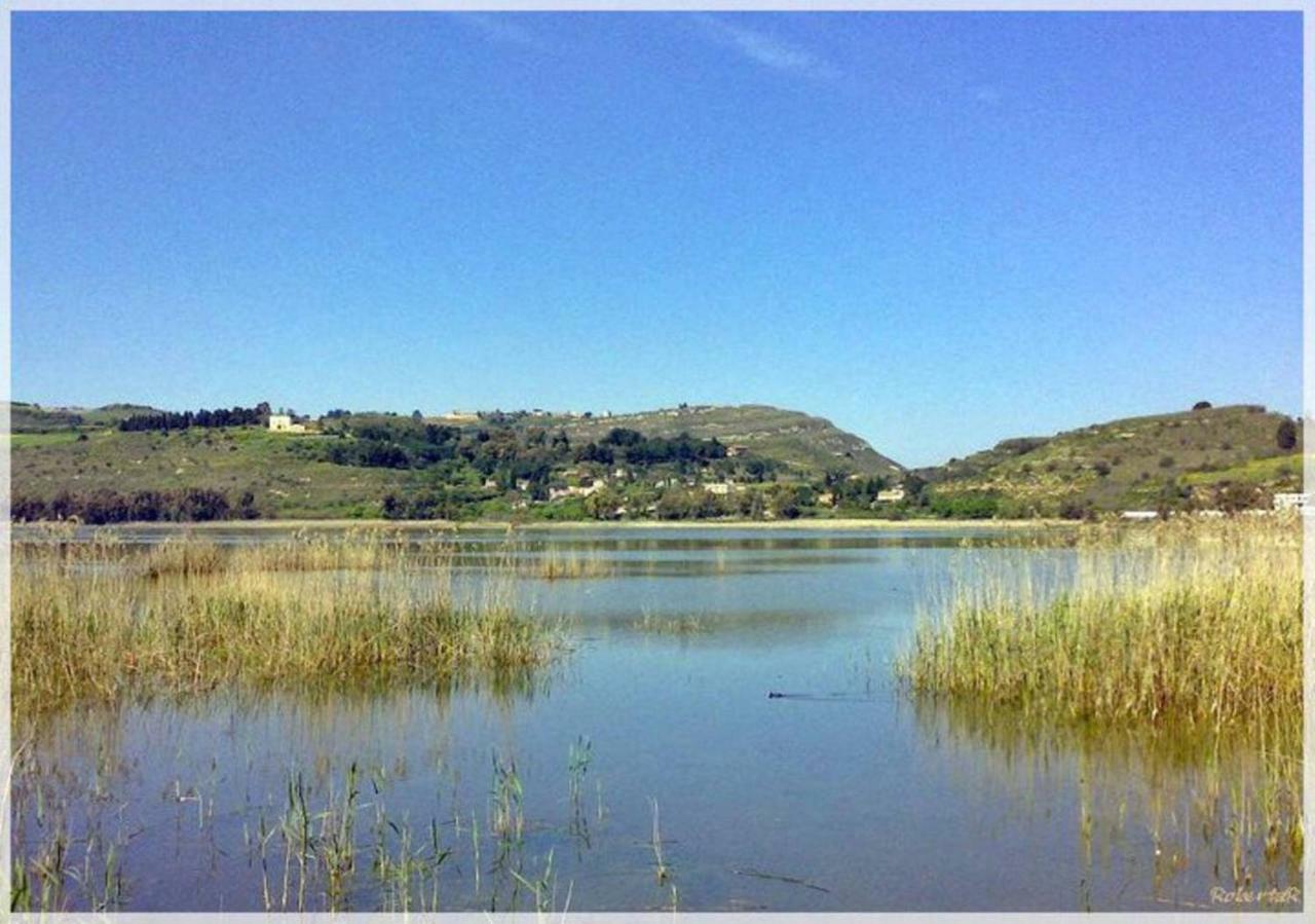 La Casa Del Lago Pergusa Lake Home Eksteriør billede